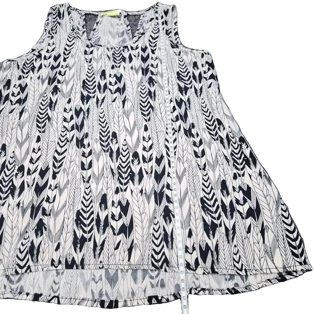 Sandy Beach XS Lightweight Feather Print Blouse Tank Top Cutout Back Boho Vibe – photo 7