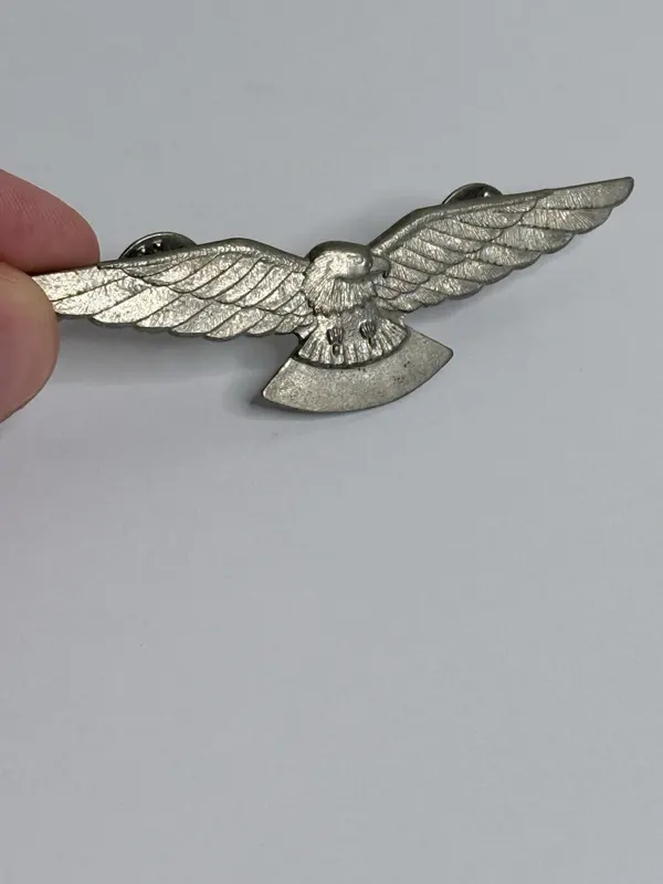 Vintage AJ Parkes Silver Eagle Aviation Pilot Wings Badge Australian