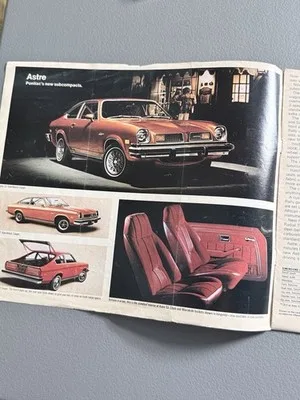 1975 Pontiac Original Sales Brochure Astre Firebird Grand Prix LeMans Vintage – photo 3