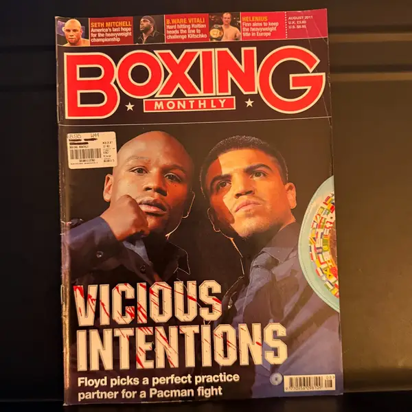 Floyd Mayweather vintage boxing monthly magazine Aug 2011 Ortiz before pacman
