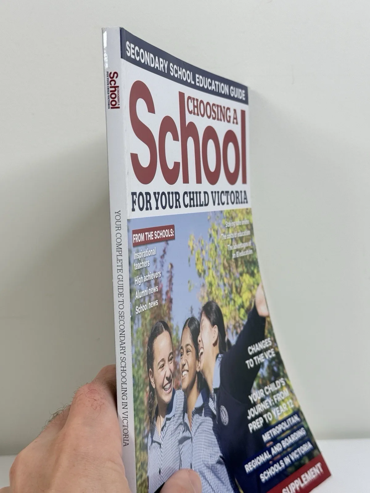Universal Media Co. Secondary School Education Guide Choosing a School 2024 – photo 2