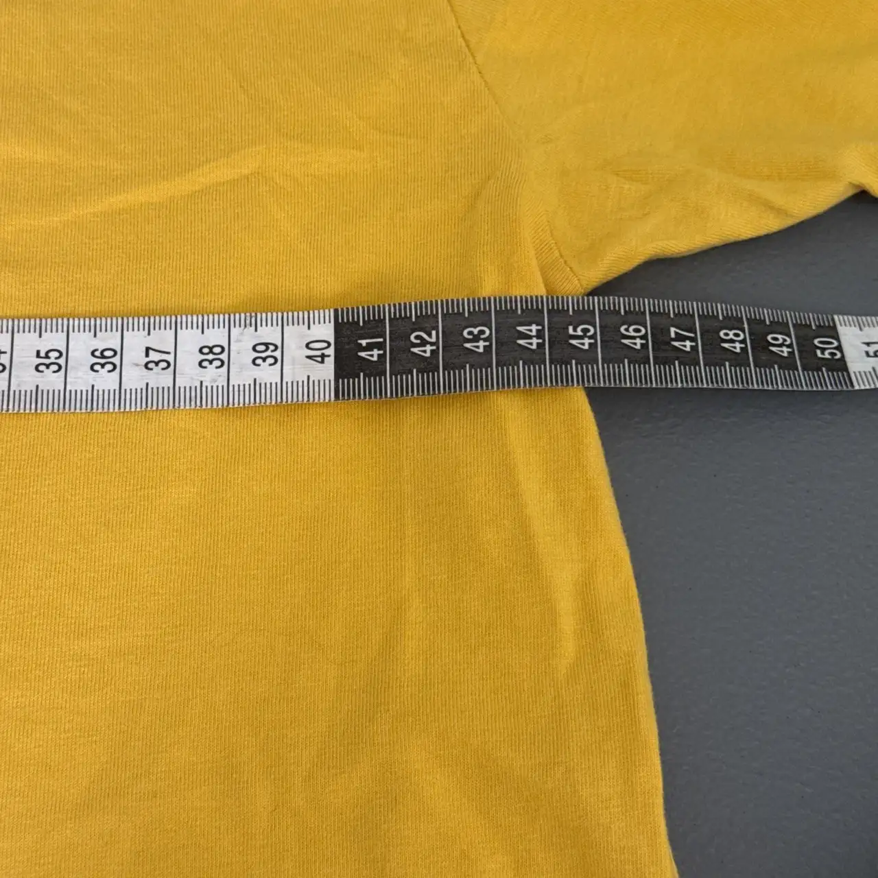 Great Gable Retro Men’s Small T Shirt Yellow With Spell Out – photo 5