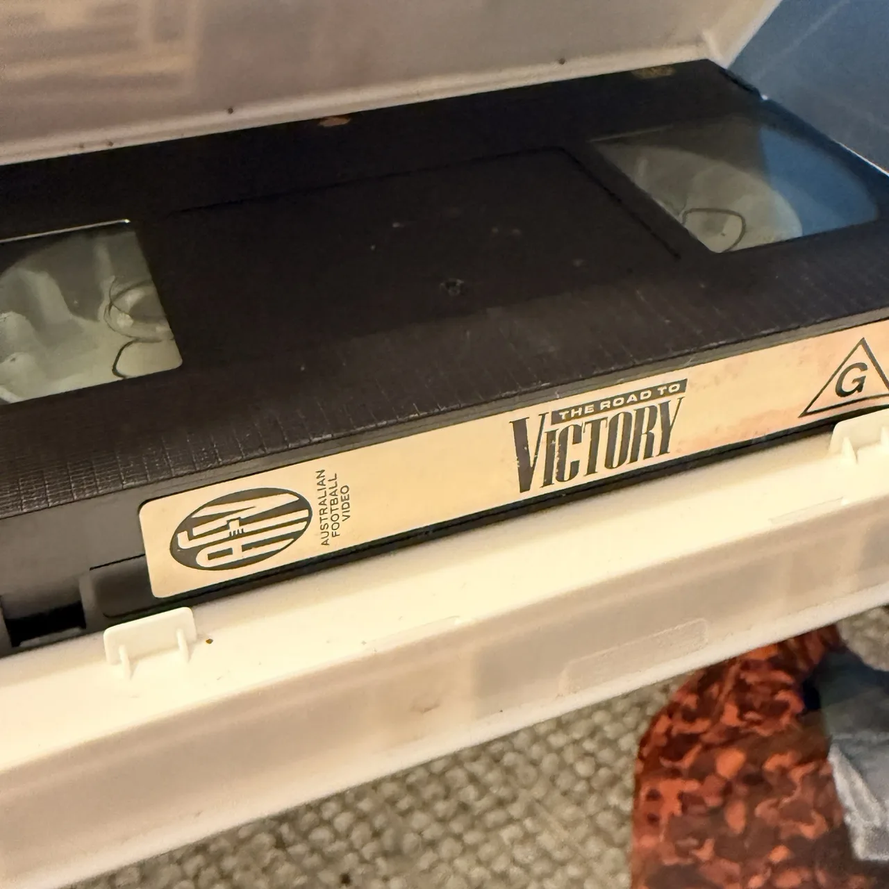The Road To Victory Collingwood Magpies VHS Video – photo 3