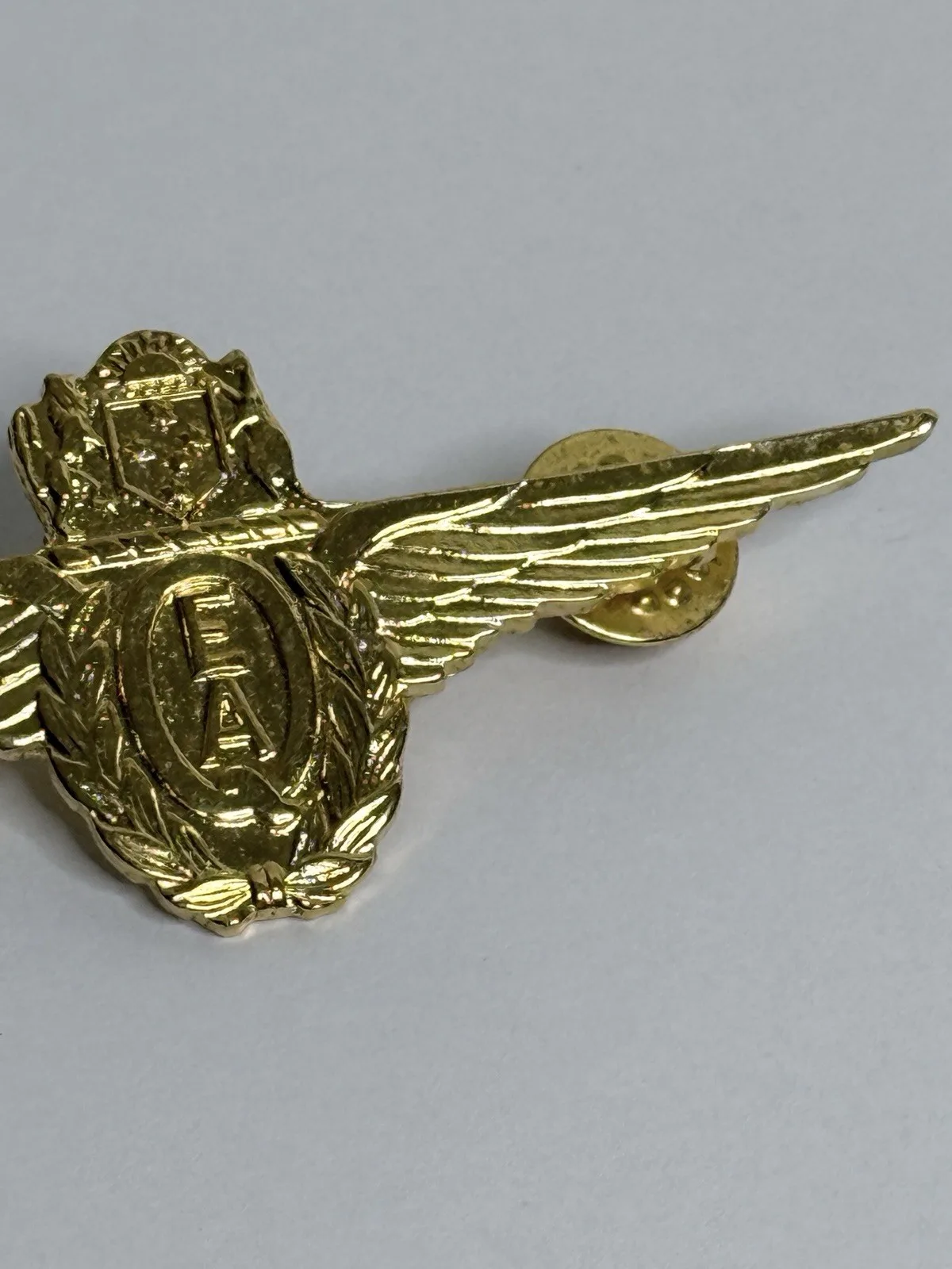 Vintage Qantas Empire Airways QEA Captain Pilot Wings Badge Gold Aviation – photo 2