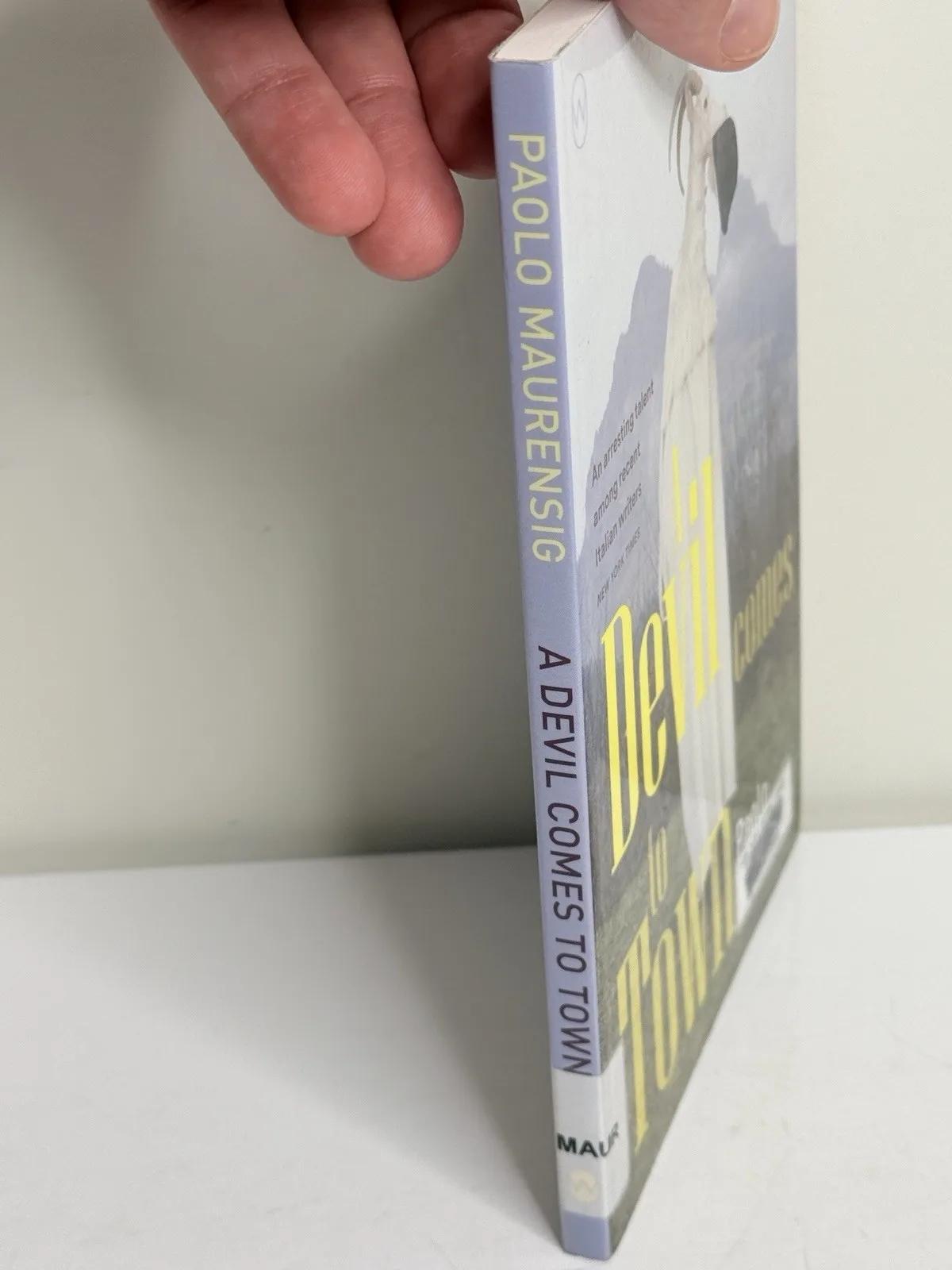 Paolo Maurensig Devil Comes to Town (2019, Trade Paperback) Thriller 120p – photo 2