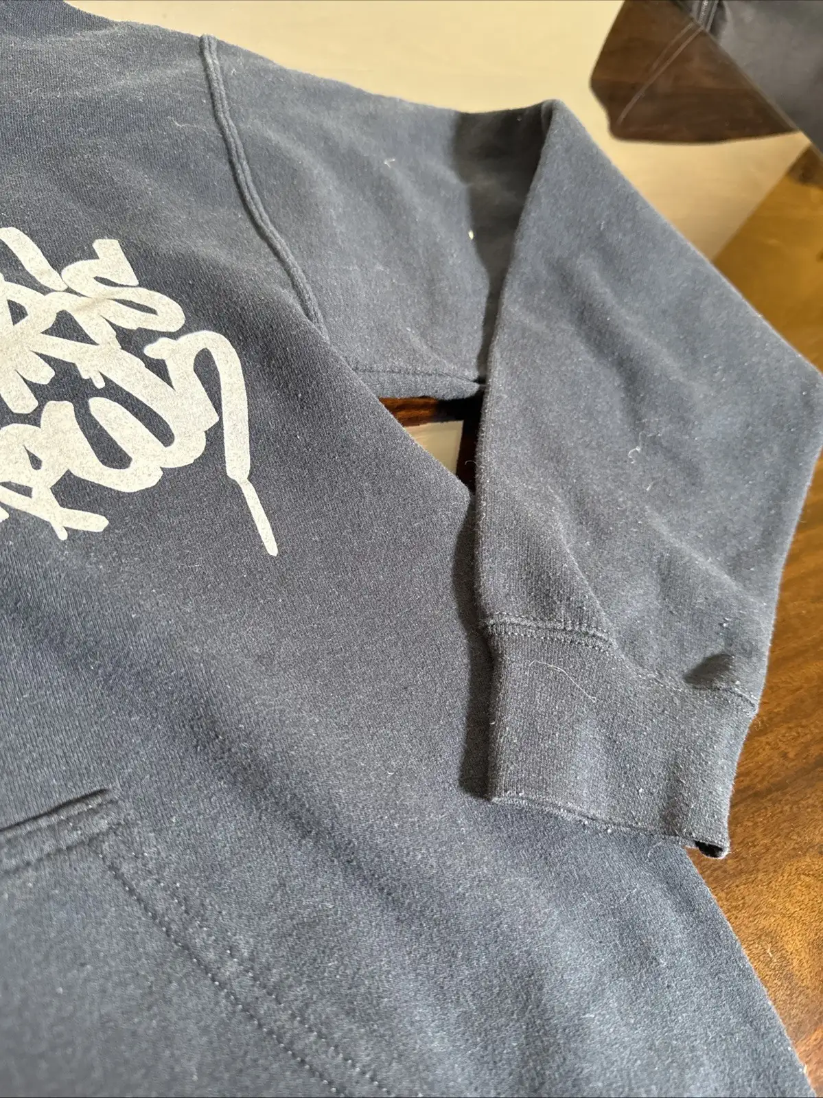 Rare Chris Brown FAME Zip Hoodie Small Original Black – photo 3