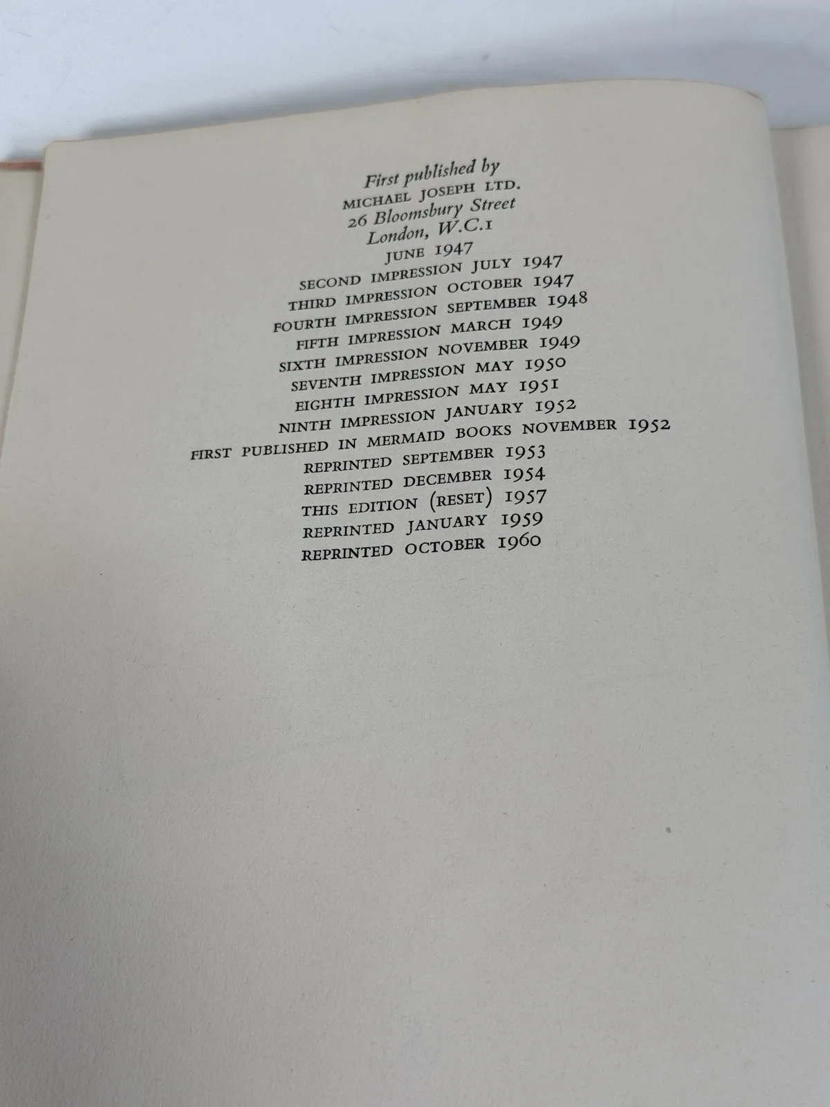 Paul Gallico The Lonely Michael Joseph London 1947 Hardcover Ex-Library – photo 4