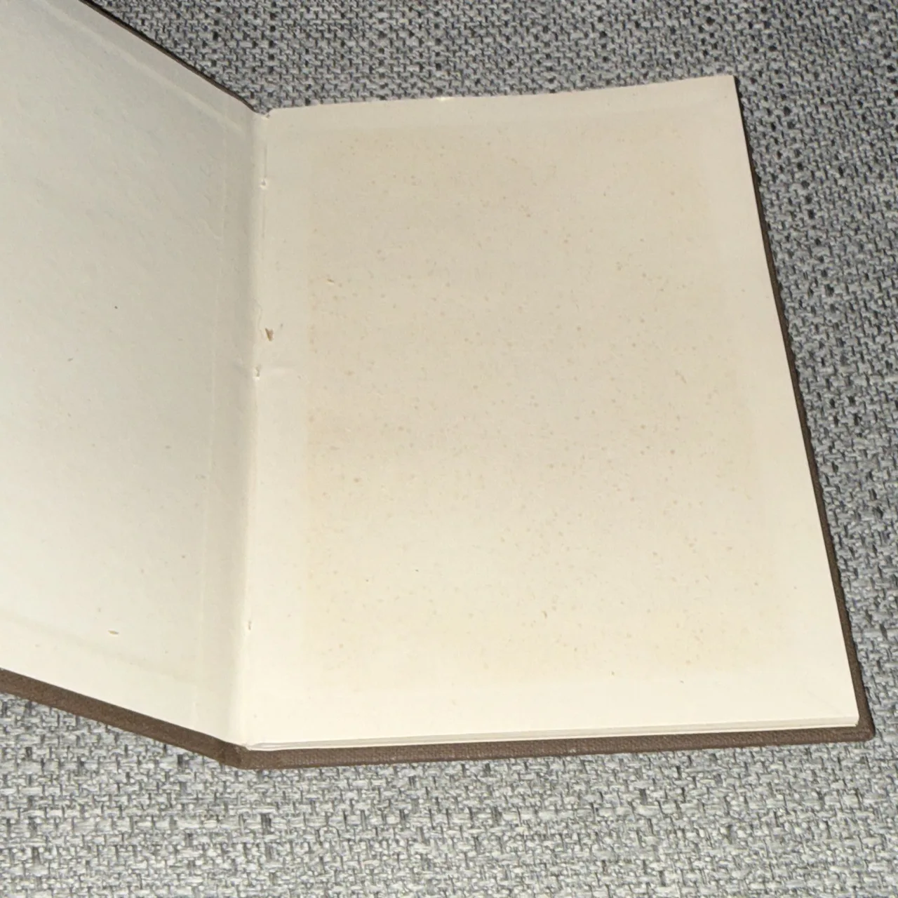 The English Mass (Second Edition) Hardcover Prayer Book Mass/Eucharist 1933 – photo 2