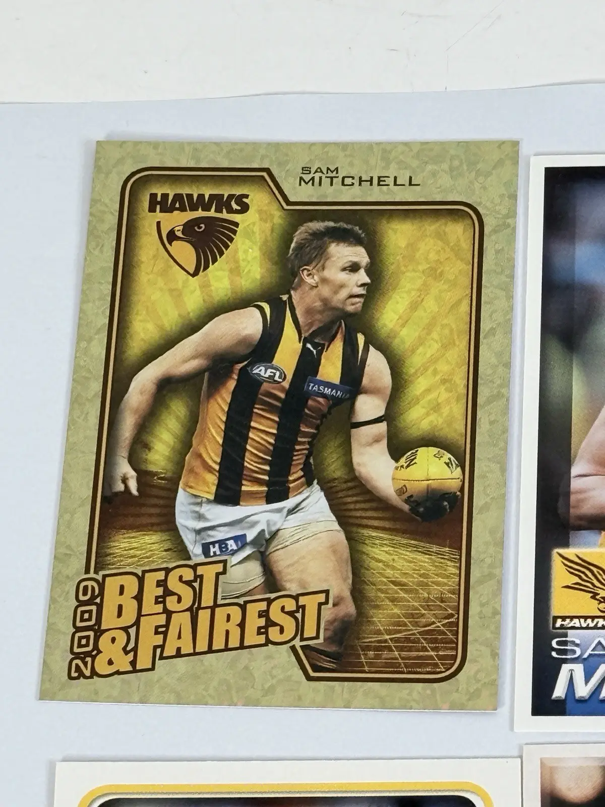 Select Sam Mitchell Hawthorn Hawks AFL 2009 Best & Fairest 6 Card Lot – photo 2