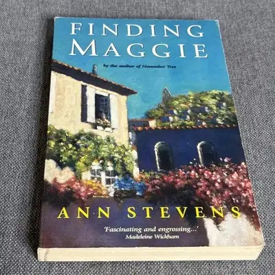 Finding Maggie By Ann Stevens - Paperback