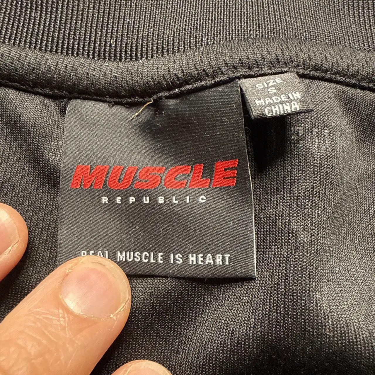 Muscle Republic Tank Top Small Black Red White Jersey Material – photo 2