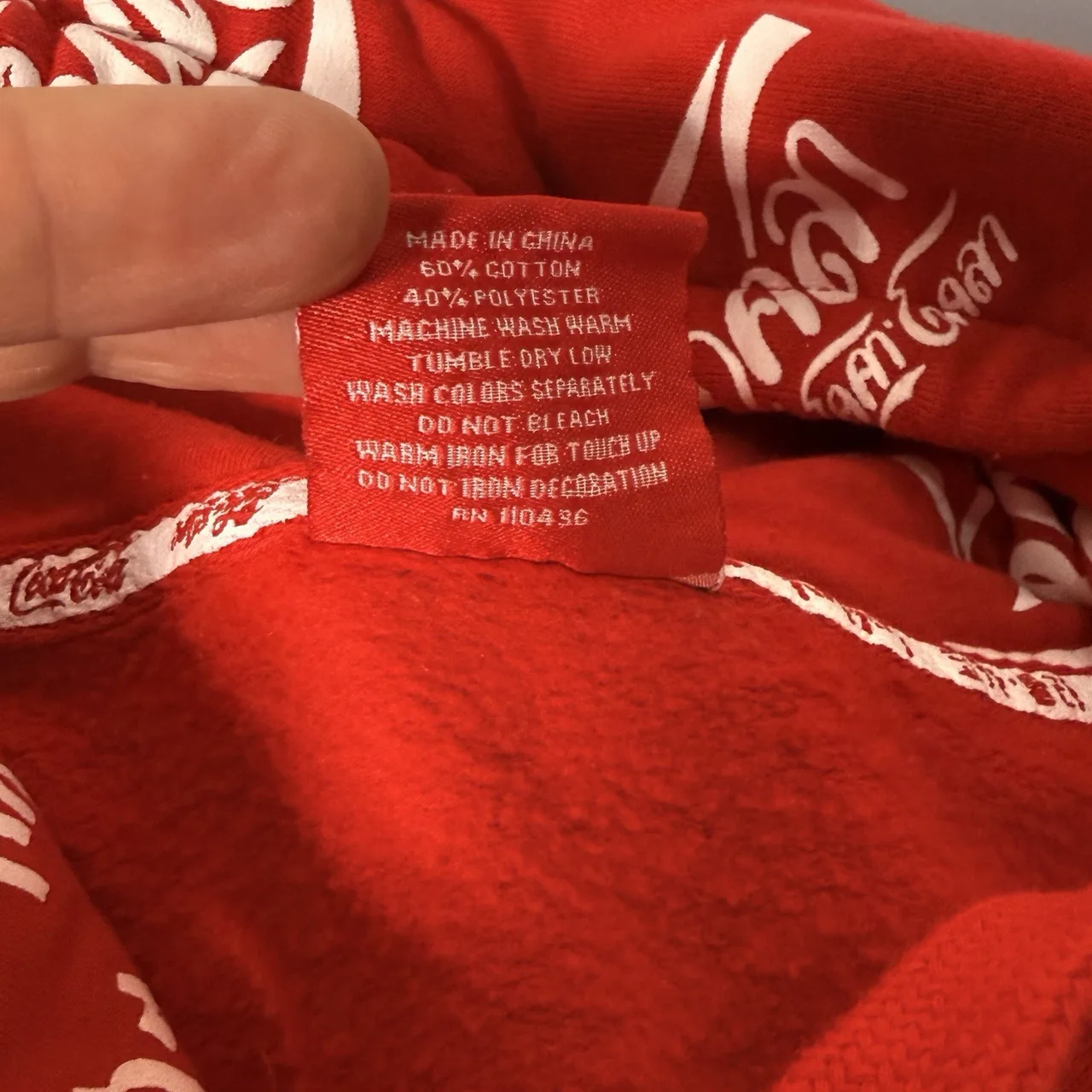 Coca Cola International Logo Red Hoodie Small Pullover Sweatshirt Rare – photo 9