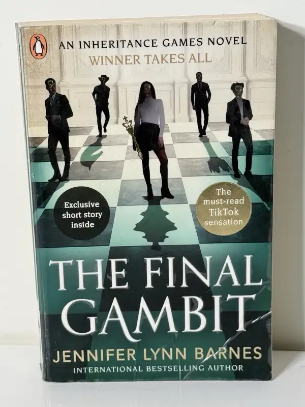 The Final Gambit (Inheritance Games) Jennifer Lynn Barnes PB ex library Penguin