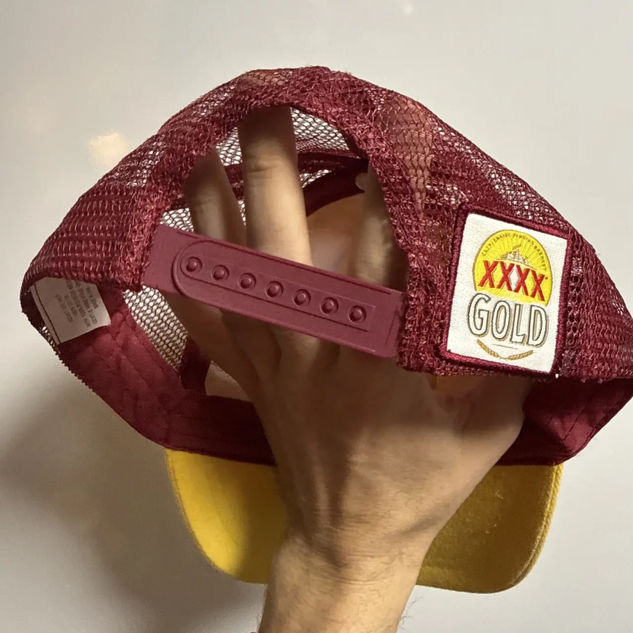 XXXX Gold Unisex Cap Men Women Yellow Maroon Snapback Mighty Maroons Mesh Back – photo 3