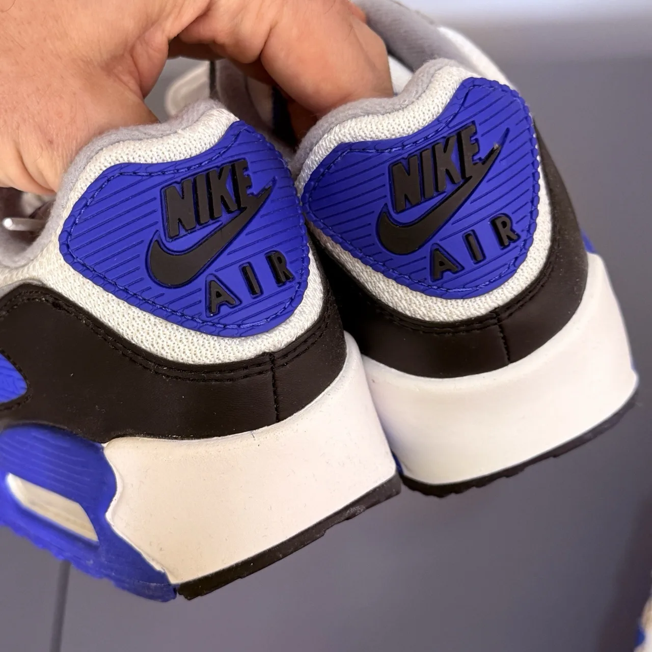 Size 8.5 - Nike Air Max 90 Hyper Royal – photo 3