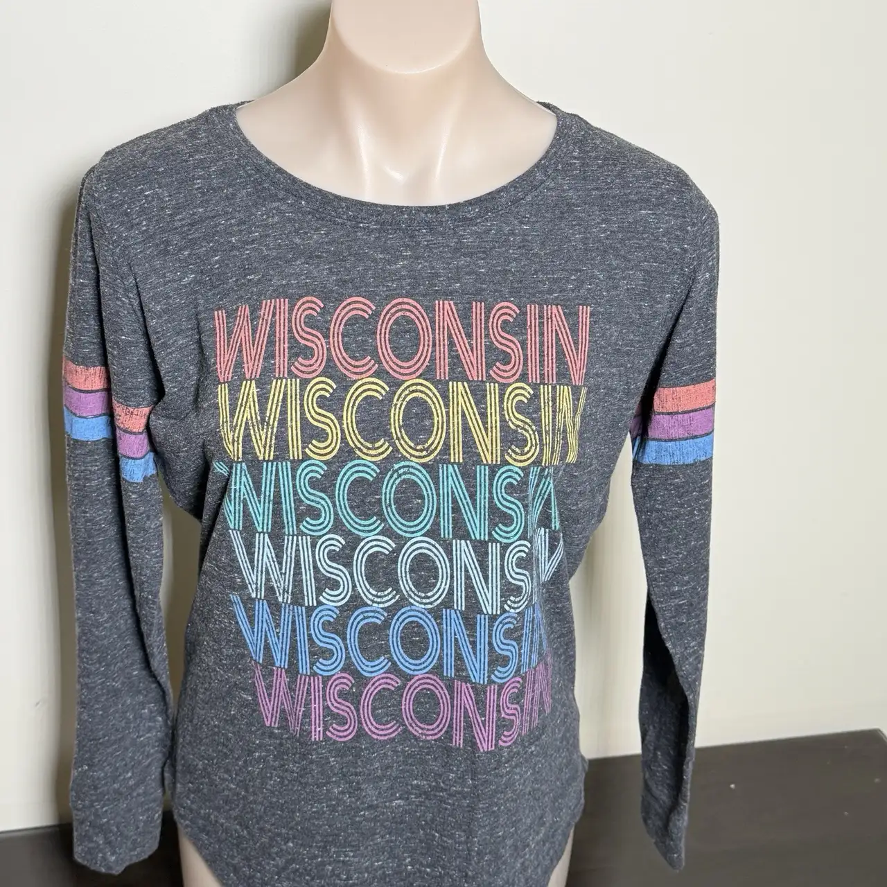 Wisconsin Long Sleeve Mottled Grey T-shirt Colourful Spell Out State Of Mine – photo 5