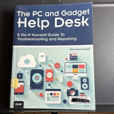 PC and Gadget Help Desk : A Do-It-Yourself Guide to Troubleshooting Laminated