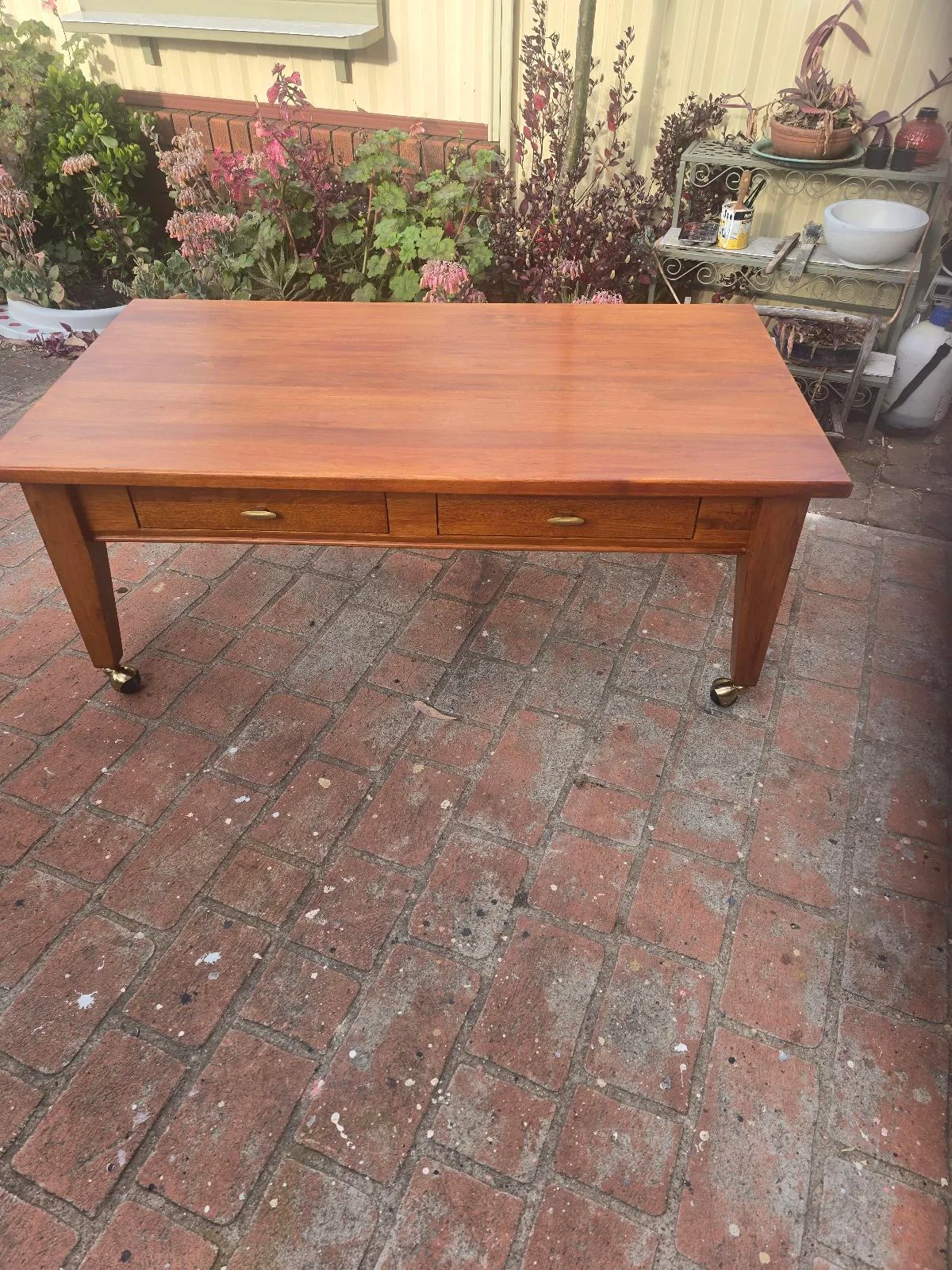 Tv or lounge solid timber table 2 shelves on wheels – photo 2
