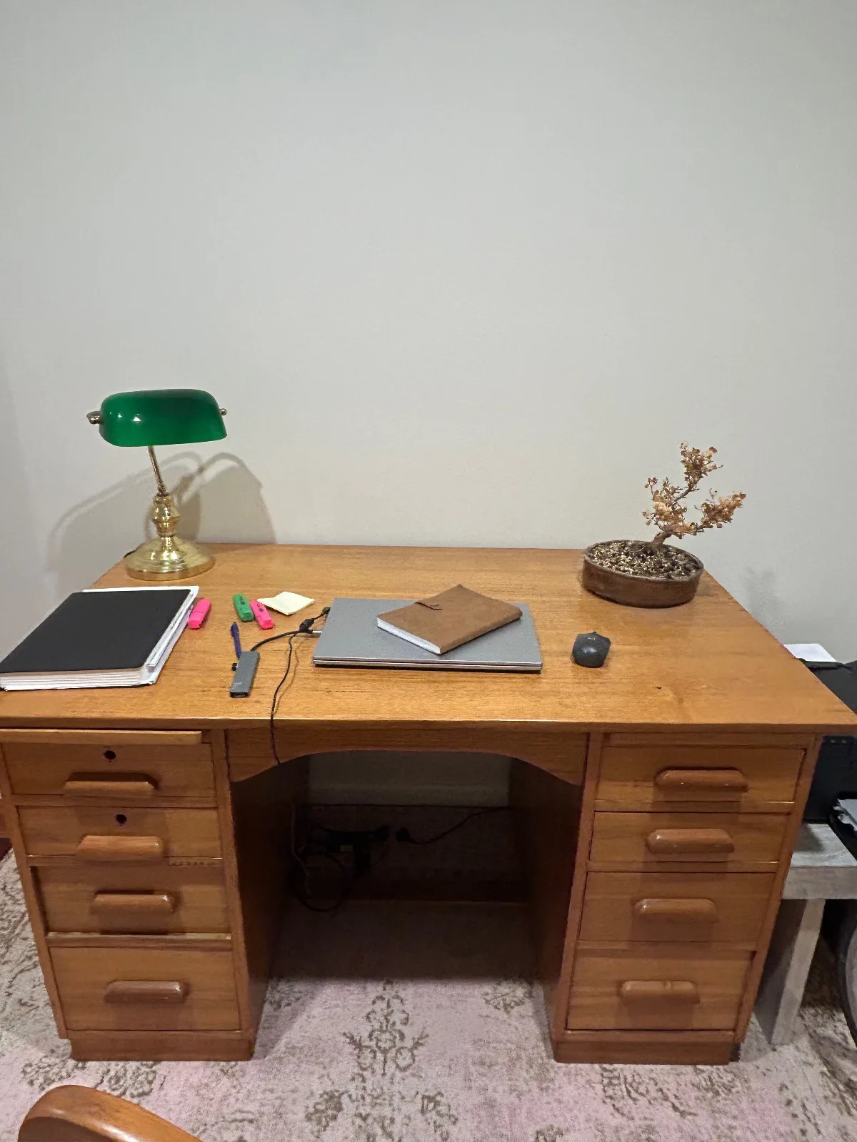 Vintage oak desk and chair – photo 3