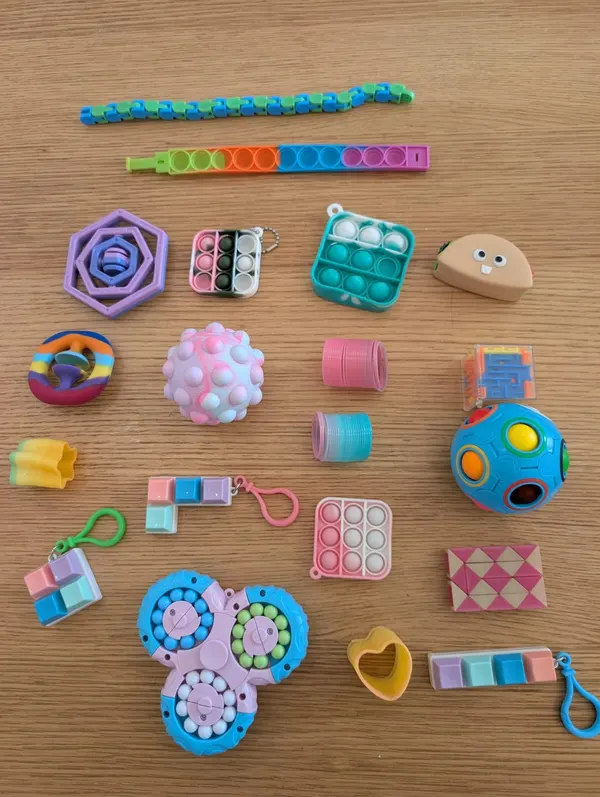 20 Pieces Fidget Set