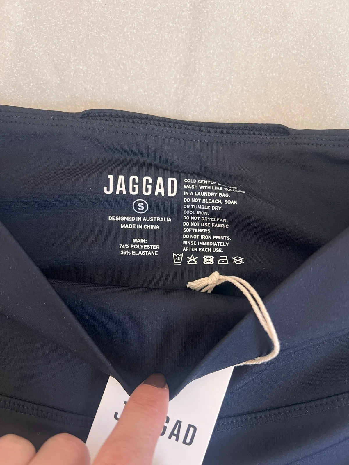 Bundle Nike leggings PENation shorts and brand new JAGGAD SHORTS – photo 4