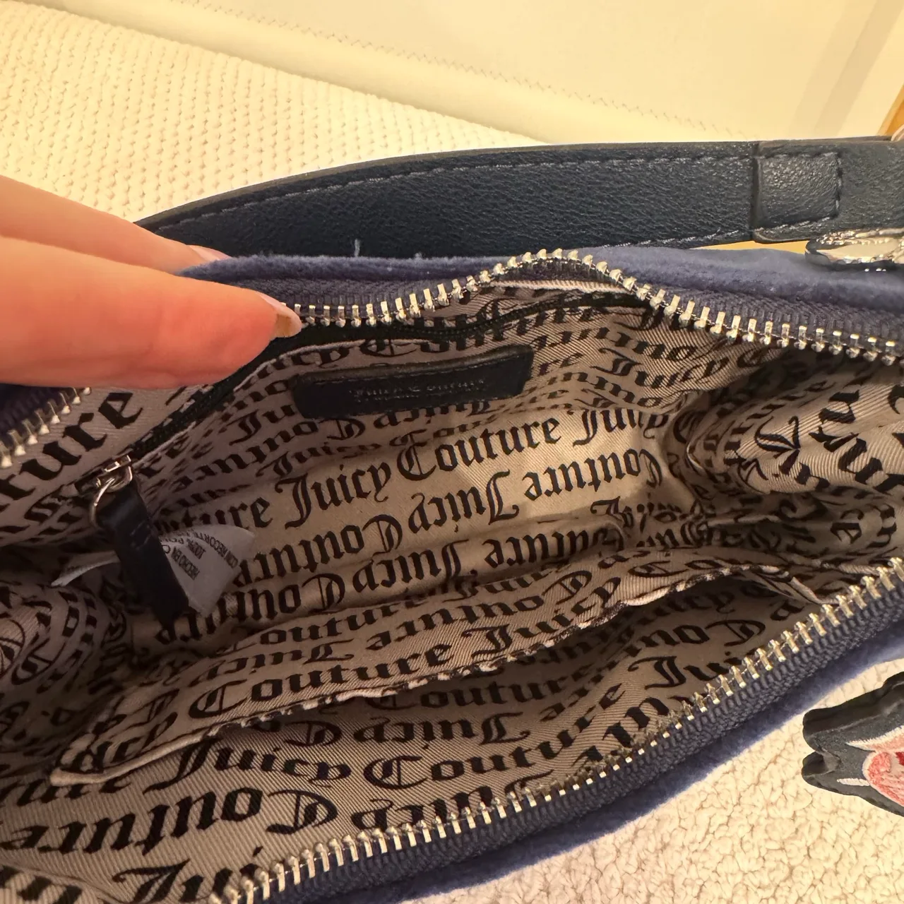 Juicy Couture Navy Velour Shoulder Bag – photo 6