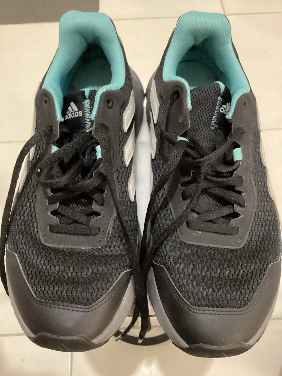 Black Adidas shoes size 7 US – photo 7