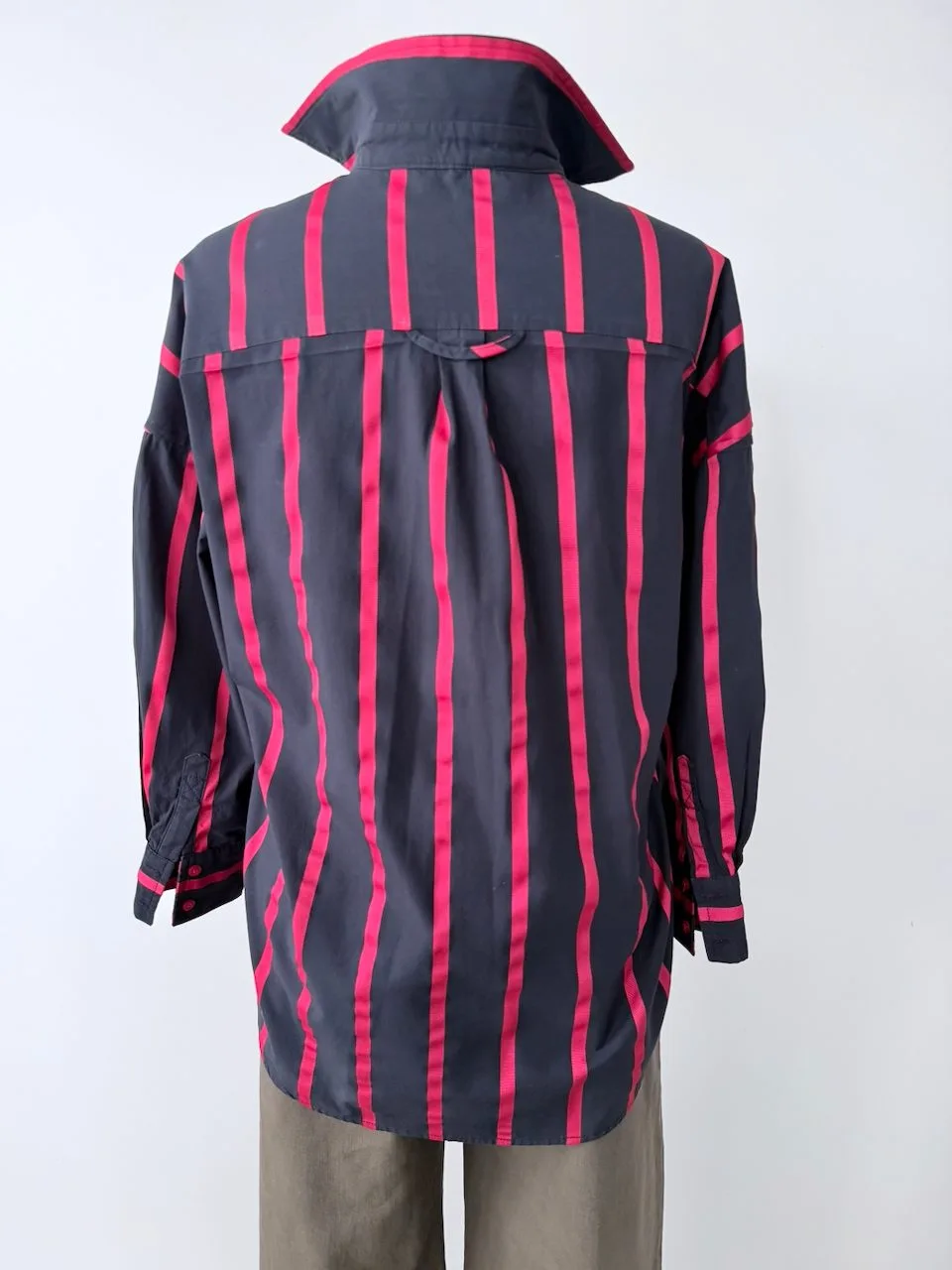 Alexandra Relaxed Textured Stripe Shirt Navy Red | Size 10 – photo 4