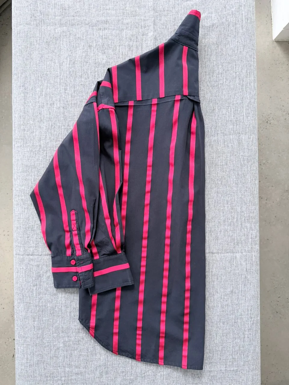 Alexandra Relaxed Textured Stripe Shirt Navy Red | Size 10 – photo 9