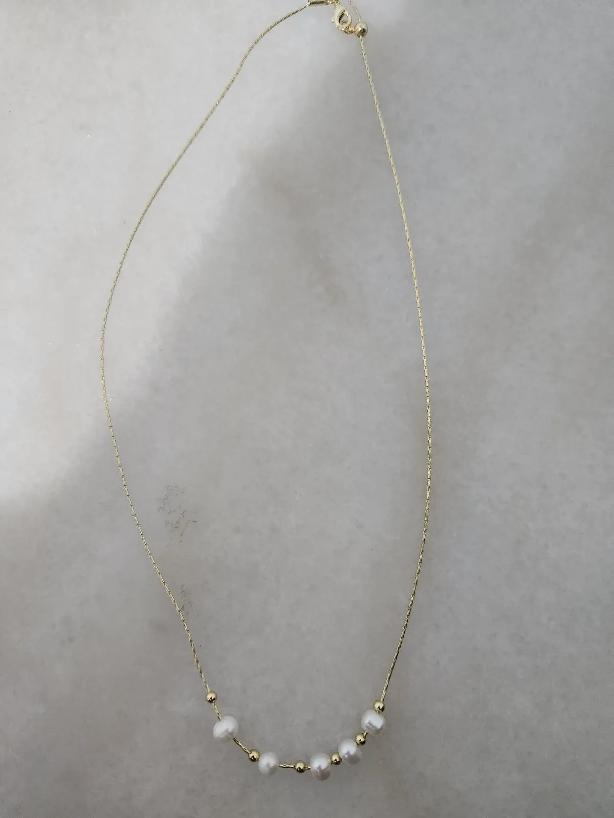 Gold tone adjustable pearl necklace — photo 3