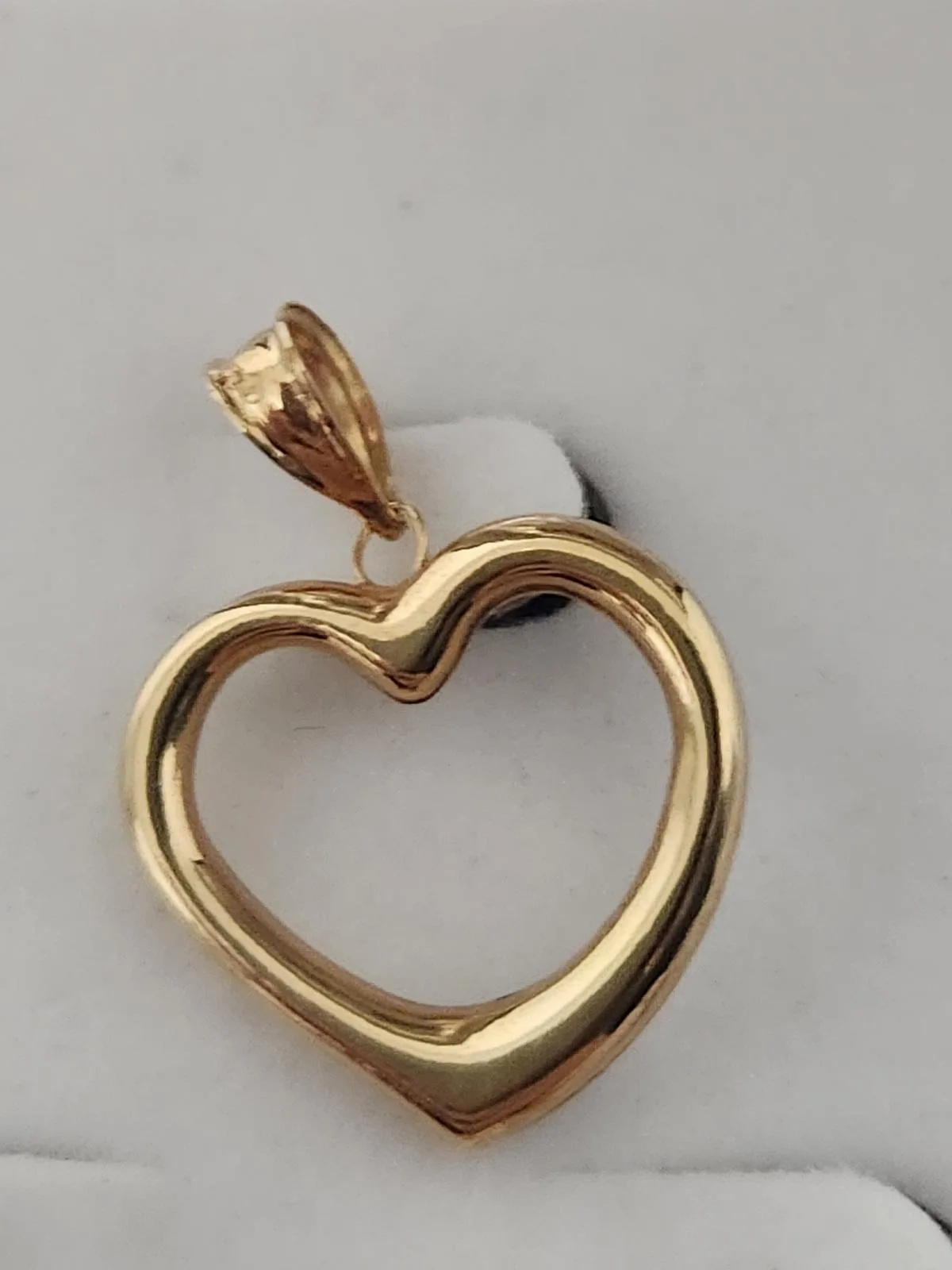 9ct/9k gold heart earrings and pendant set, - prouds — photo 5