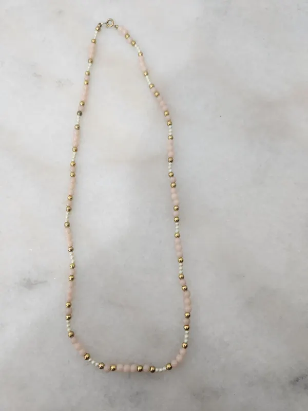 Vintage trifari faux pearl necklace