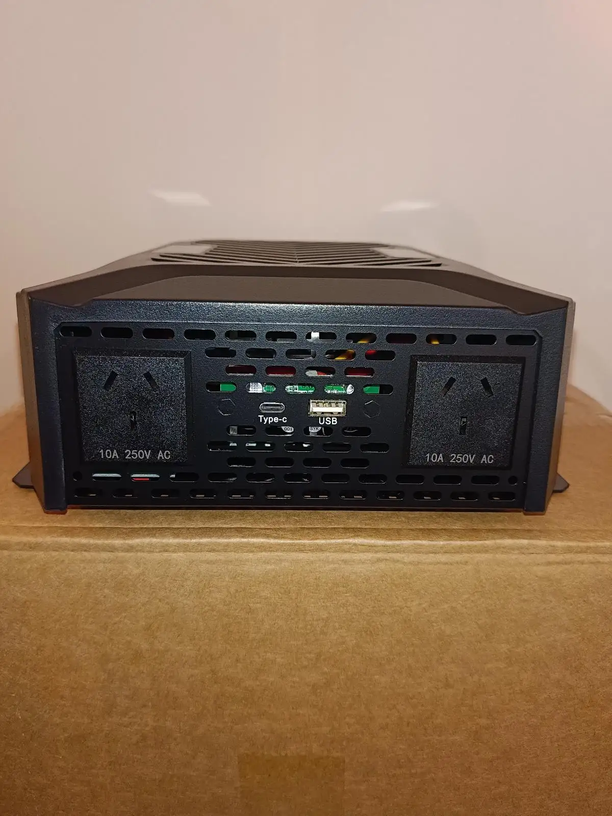 Brand New 12 Volt / 2000 Watt Pure sine wave power inverter – photo 2