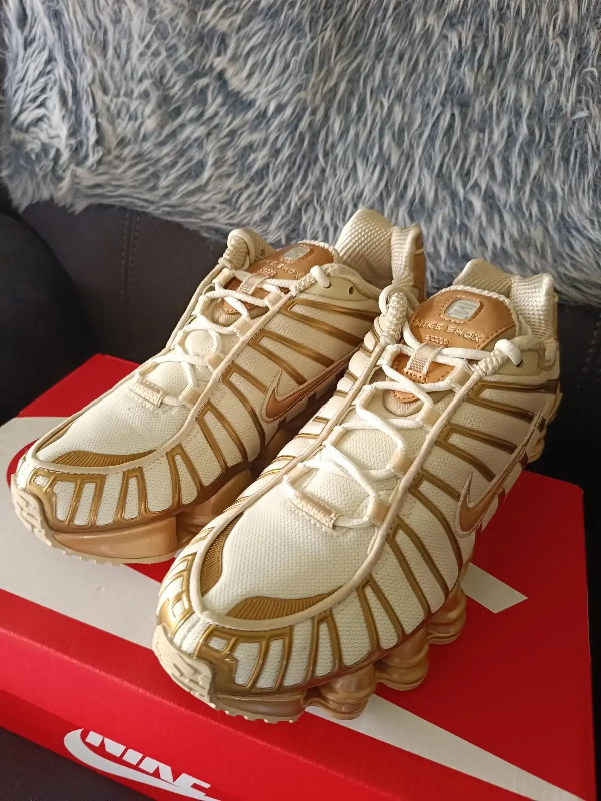 Nike Shox Ladies Size 8us – photo 2
