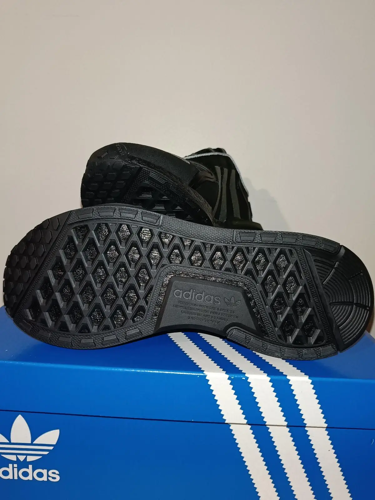 Adidas NMD Black men's size 6.5us – photo 4