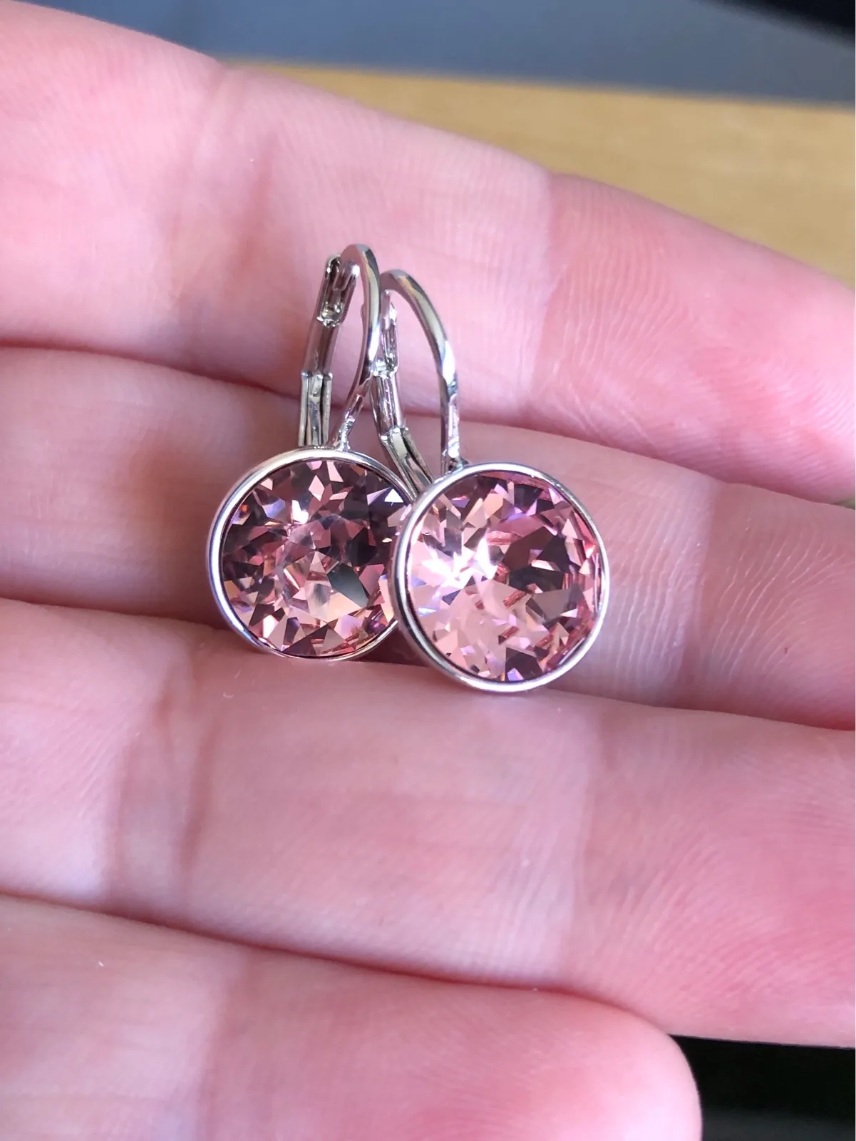 Pink crystal drop earrings — photo 9