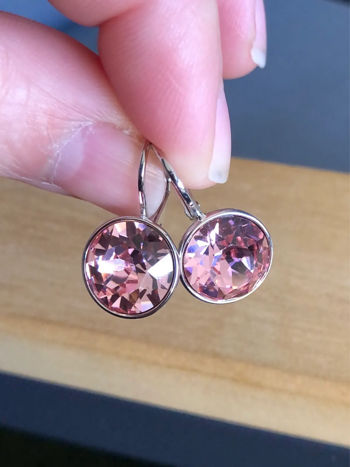 Pink crystal drop earrings — photo 6