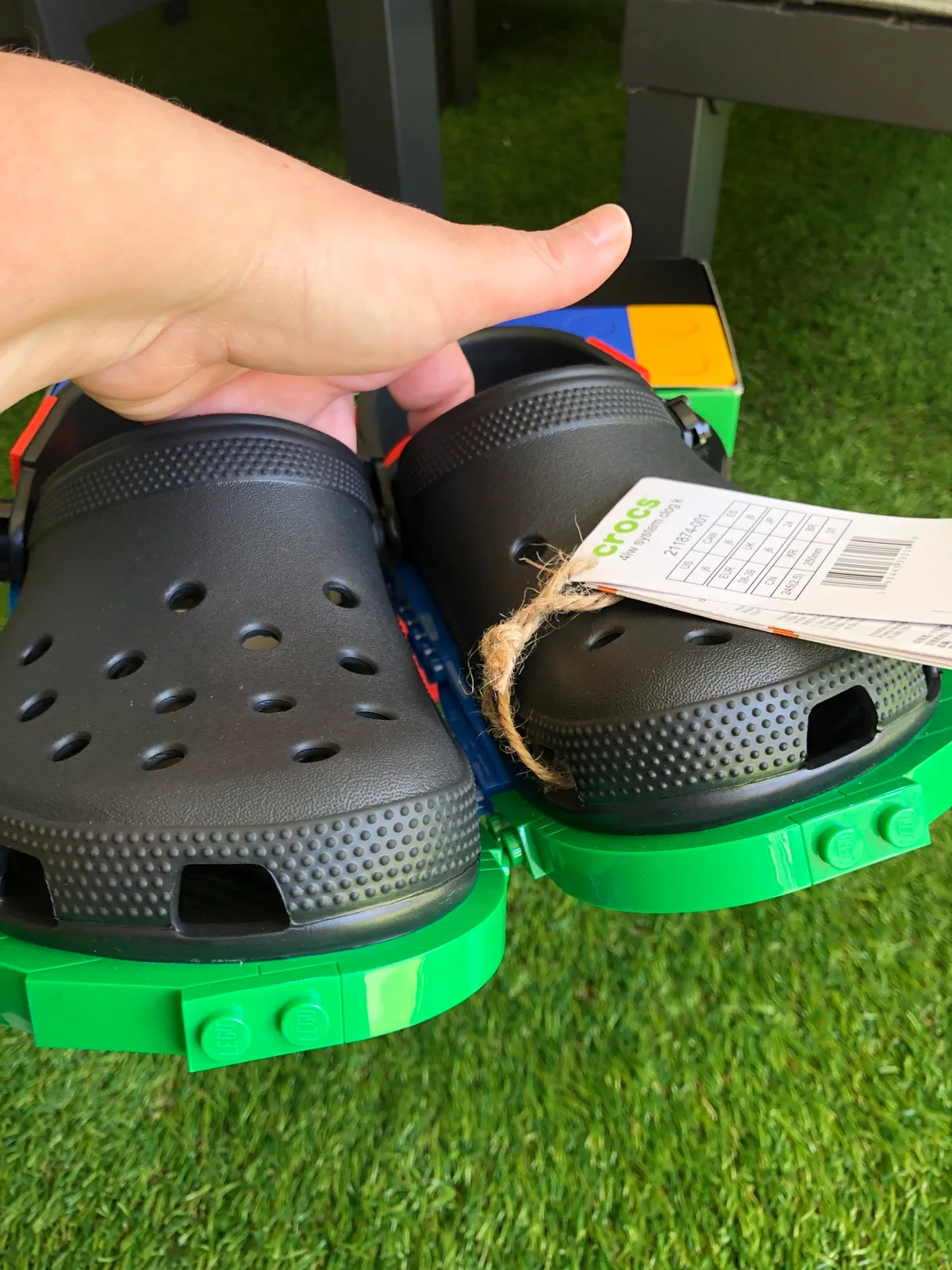New LEGO crocs kids size j6 — photo 4