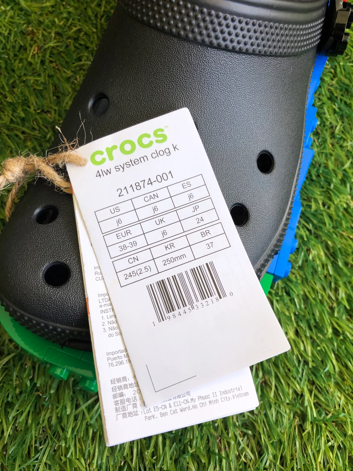 New LEGO crocs kids size j6 — photo 2