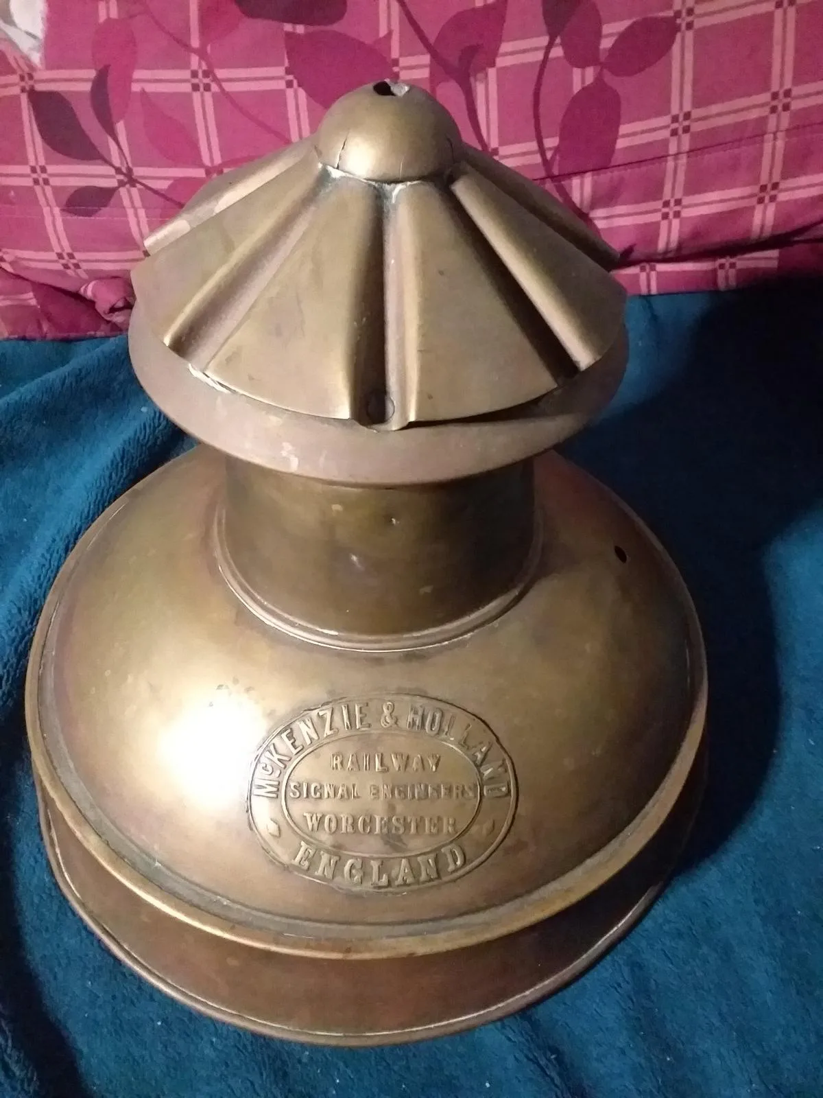 Train 1890s antique brass oil lamp top extremely large went on 60ft signal tower — photo 3