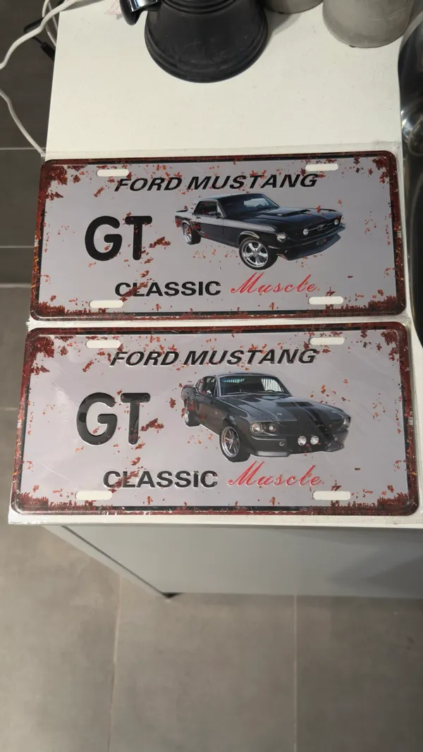 Mustang Plates x3 stubby holder