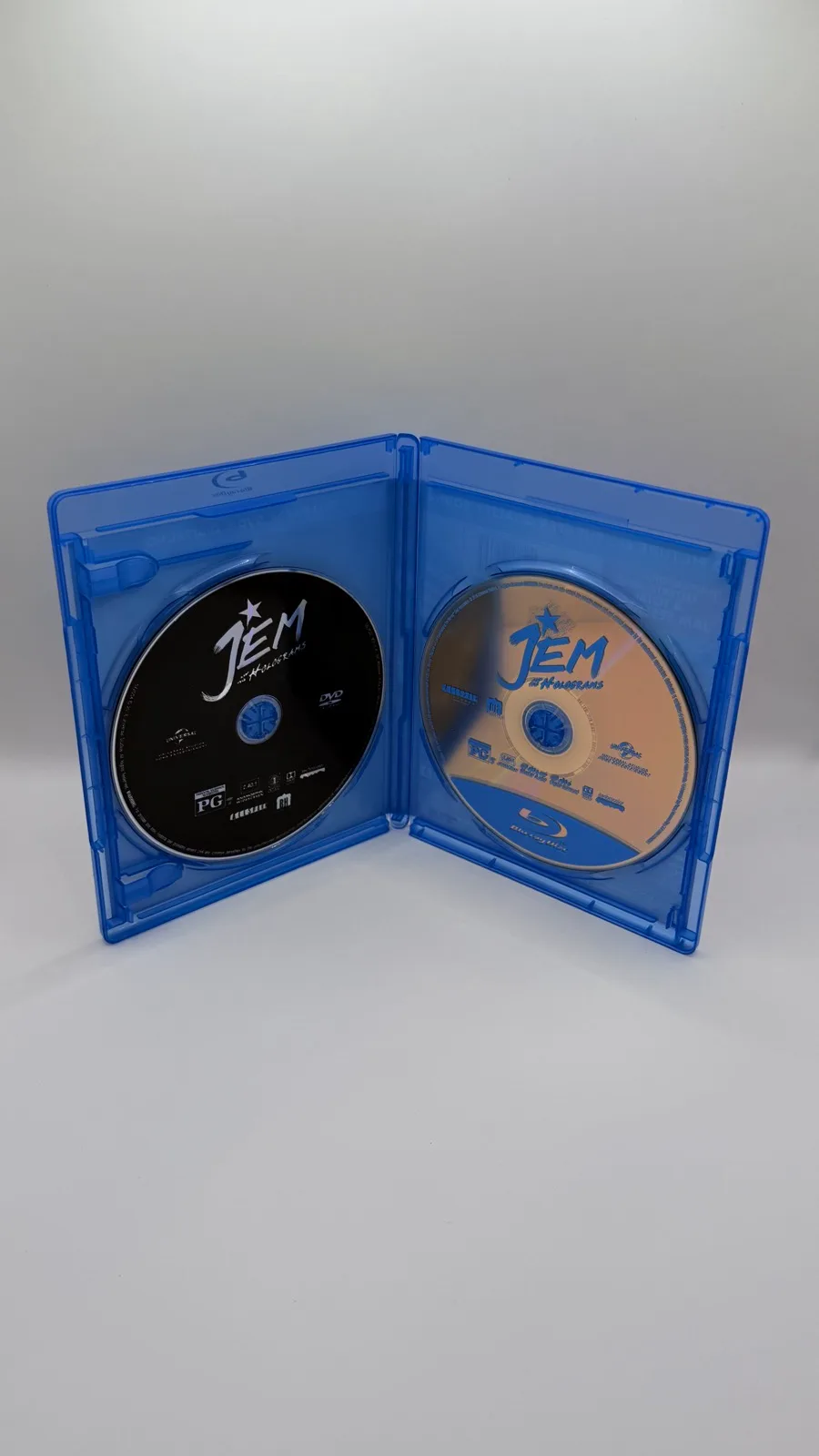 Jem and the holograms Blu ray, DVD and digital HD – photo 4
