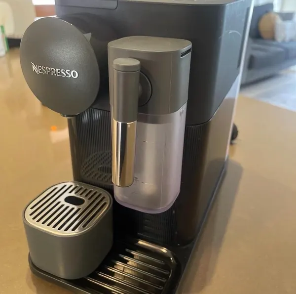 DeLonghi Nespresso Machine