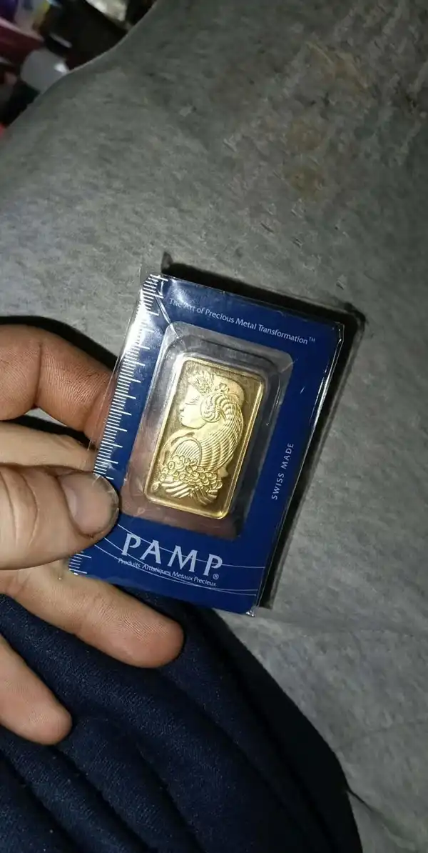 1 ounce PAMP gold bar