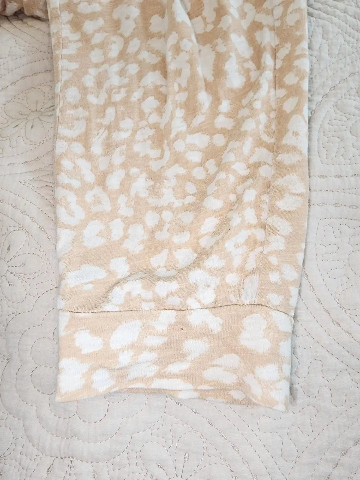 Seed Heritage Animal Print Pants Size M Cotton Tan Beige Leopard Spot Joggers Sl – photo 5