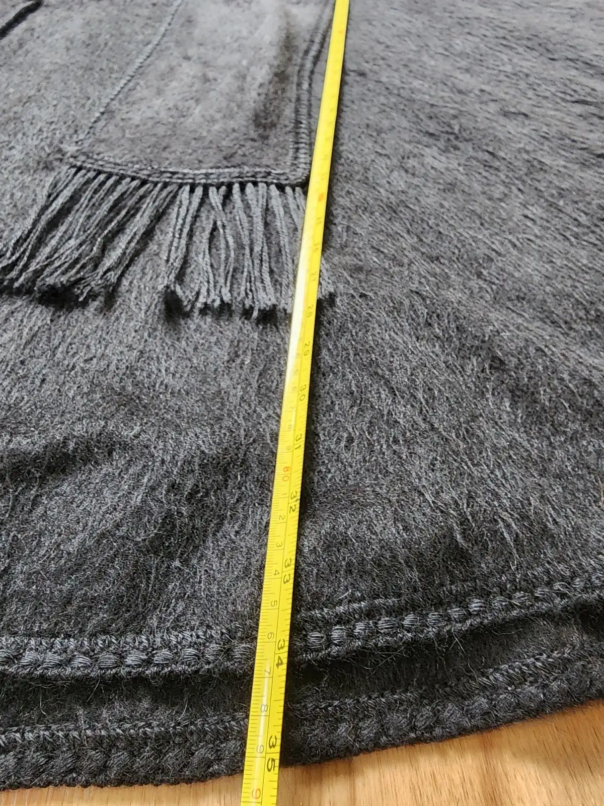 Alpaca Camargo Dark Grey Black Button Up Poncho Cape Attached Fringe Scarf O/S – photo 9