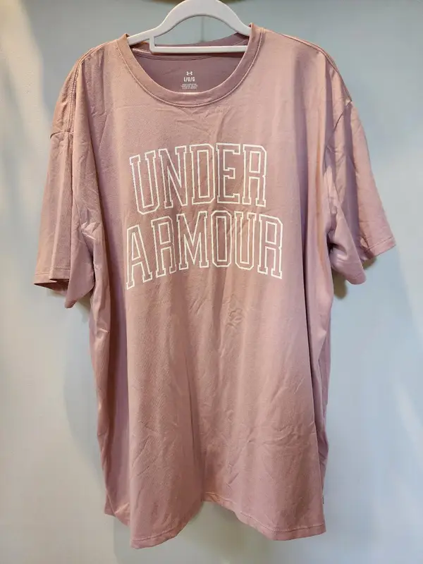 Under Armour Oversized Varsity Graphic Tee | Dusty Pink T-Shirt L / AU 14