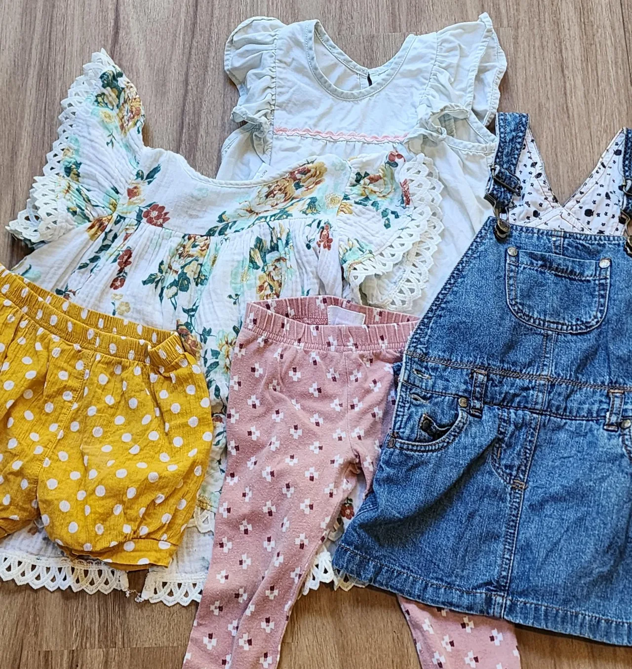 Baby Girl Clothing Bundle 5-Piece Billabong, Pumpkin Patch, Baby Berry Size 1–2 — photo 2