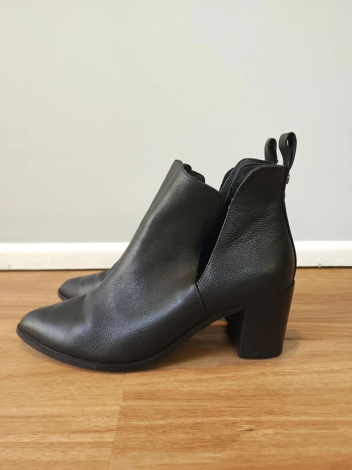 SIREN Black Leather Cut-Out Ancle Boits EU41 AU10 — photo 2