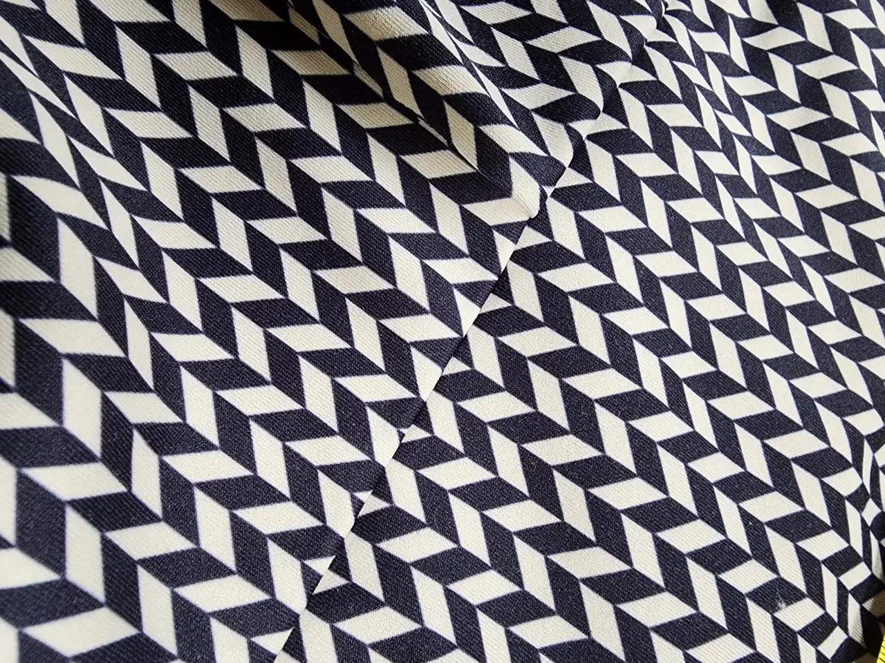 AIM'N Les Angles High Waist Tights Size S Black Cream Geometric Leggings – photo 7